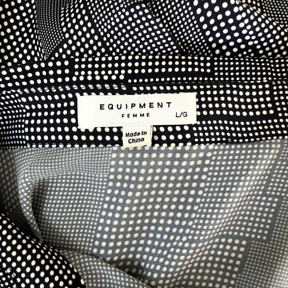 Equipment Femme Button Down Shirt Top NEW Size Large Blue - Picture 7 of 8